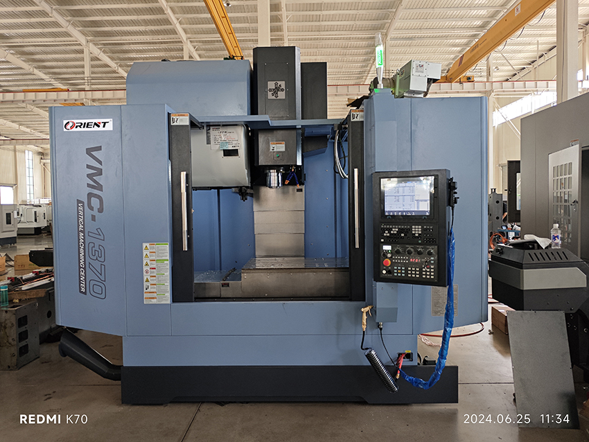 VMC-1370- VMC-1370-.jpg
